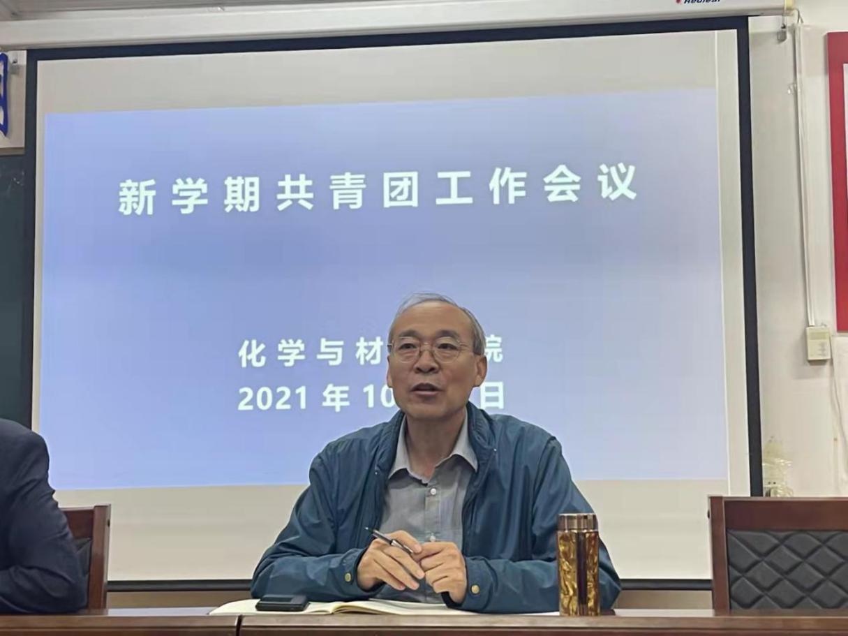 5673fd07cd6f383693f255c3b69fa57