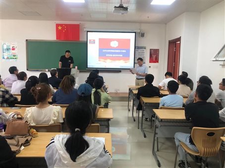 97d84a90708fd19c738fb4b24c398b9