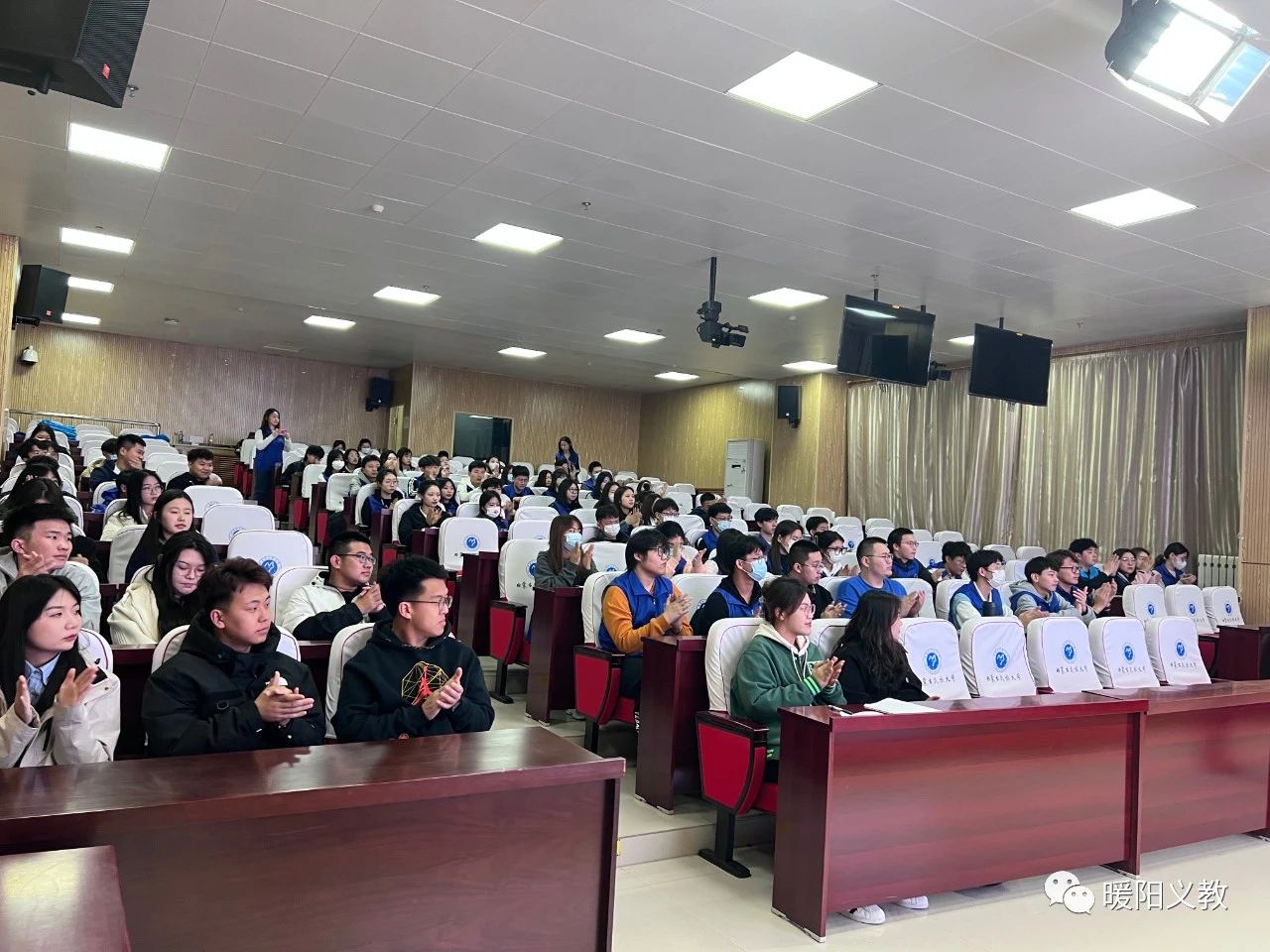 14ff0787315f55eaf04635840d31e77f.jpg 14ff0787315f55eaf04635840d31e77f.jpg