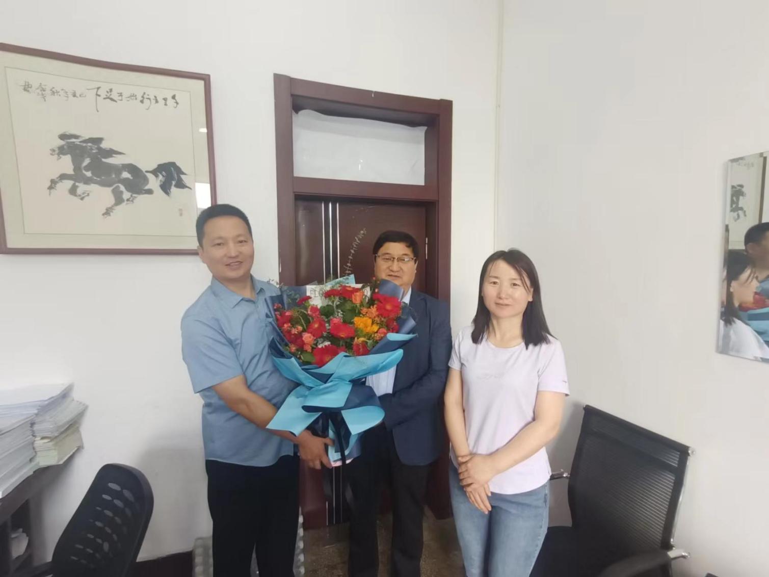 2766bed6847bfaae27fcc1f3af9cf1e