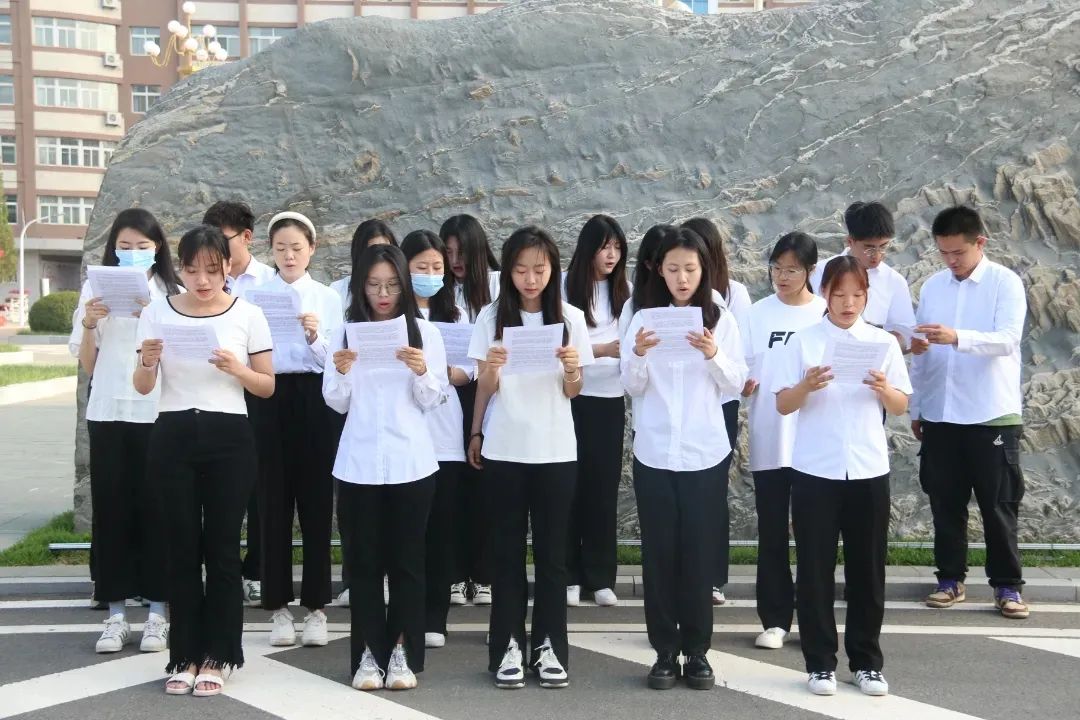 活动现场1.jpg 活动现场1.jpg