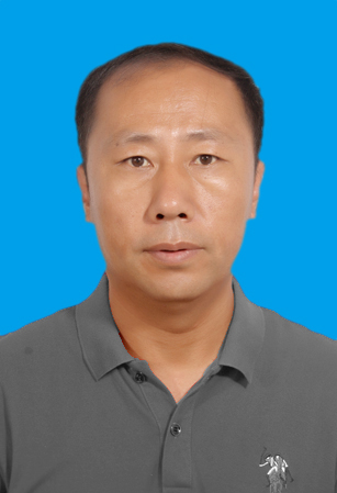 张瑞富.jpg 张瑞富.jpg